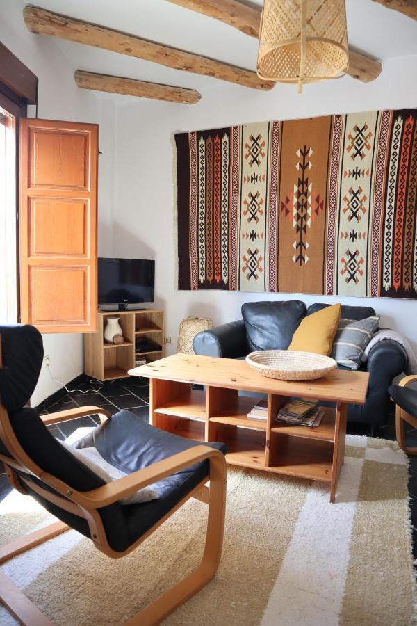 Casa Corasol, A Cozy, Comfy, 2Br House- Panoramic View And Rooftop Canar Ngoại thất bức ảnh